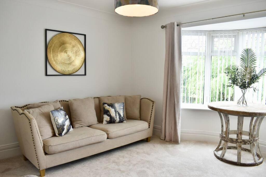 2 Bedroom Apartment In Gateshead Εξωτερικό φωτογραφία